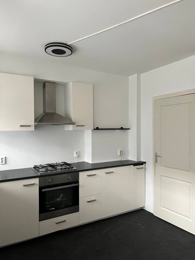 Kleine woonkamer in Arnhem 5